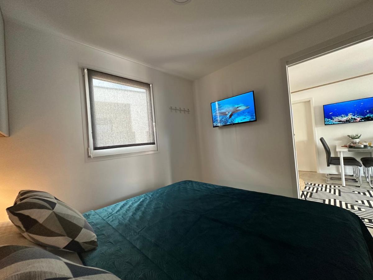Mobile Home Mare Blu Rovanjska Eksteriør billede